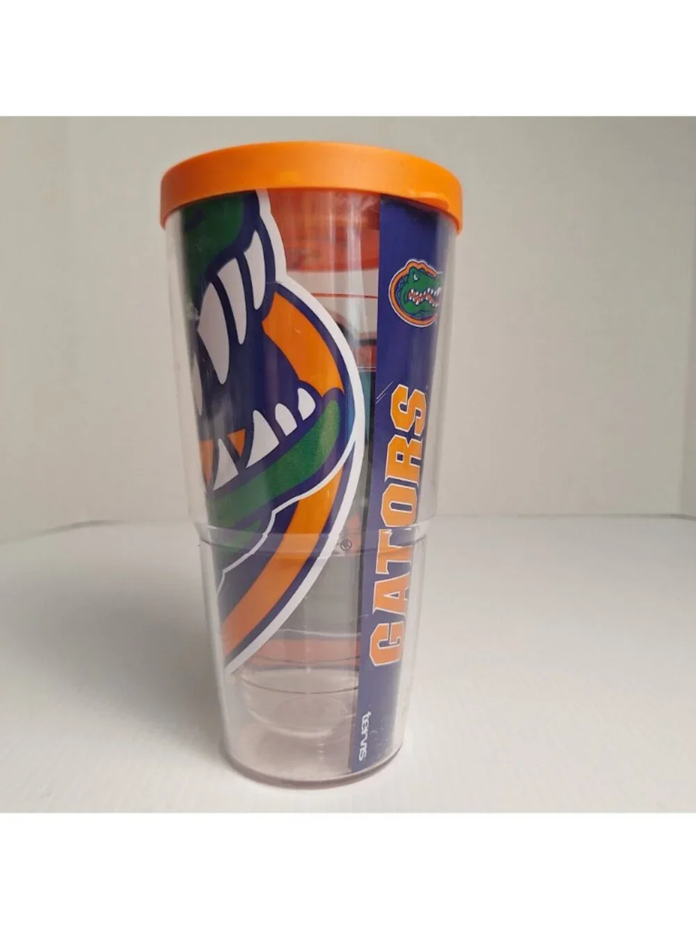 NEW TERVIS 24 OZ FLORIDA UNIVERSITY GATORS DOUBLE WALL INSULATED TUMBLER U OF F